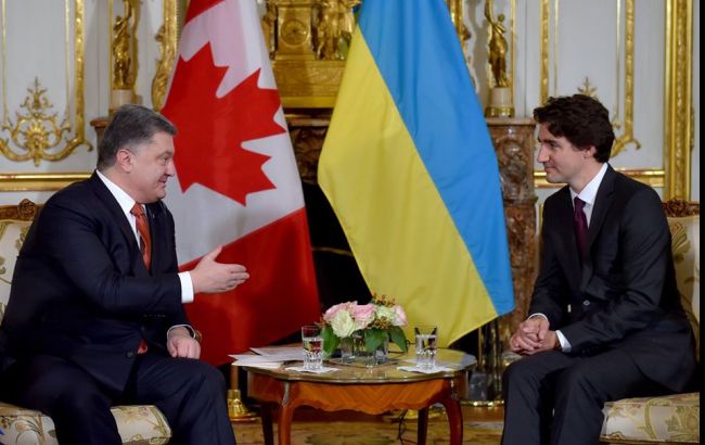 Трюдо заявил Порошенко о продолжении давления Канады на РФ