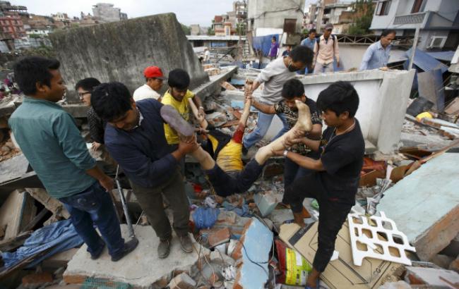 Землетрус в Непалі: кількість жертв перевищила 4,1 тис. людей