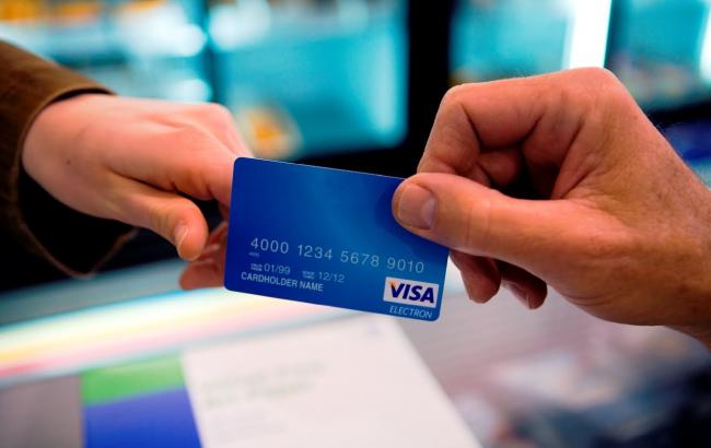 Visa спростовує інформацію про поновлення обслуговування карток системи в Криму