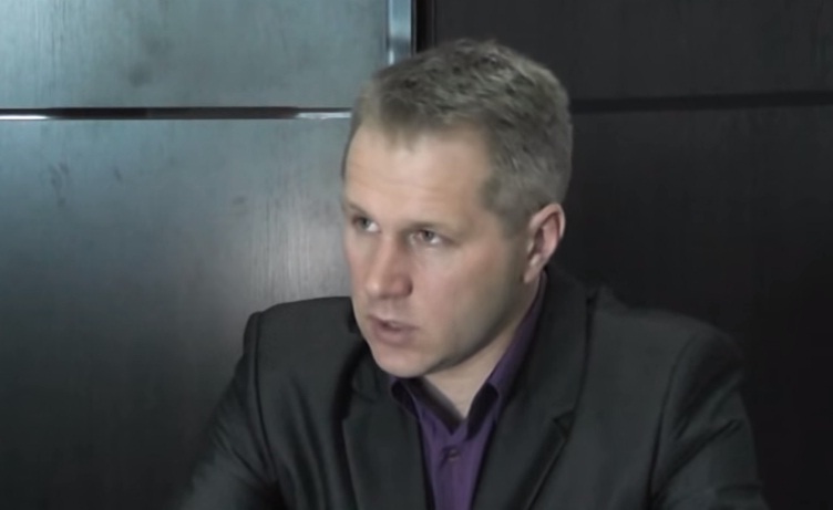 Обвинувальний акт проти екс-адмірала ВМС України Шакуро направлено до суду