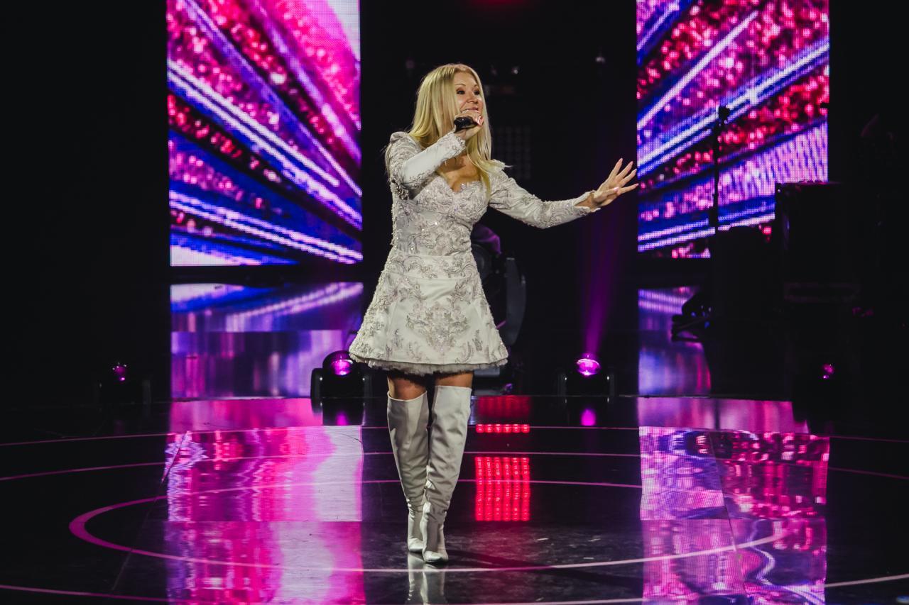 Сюрприз для сына: Мама Дана Балана выступит на шоу Голос країни-10