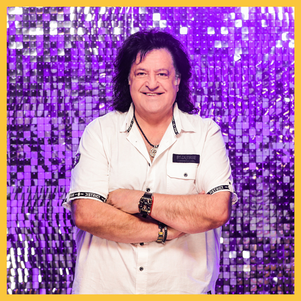 Стали відомі імена перших суддів шоу &quot;Співають всі&quot;: ви їх знаєте і любите (фото)