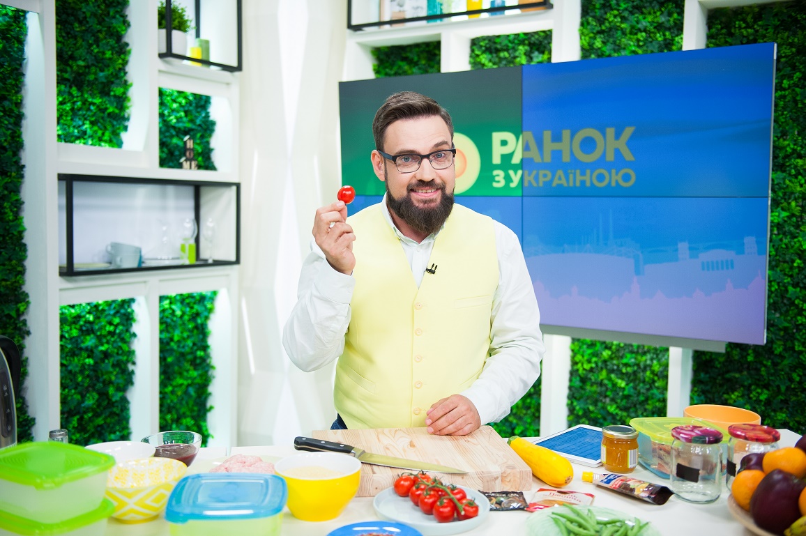 Легко і смачно: відомий телеведучий дав простий рецепт українського варіанту буріто