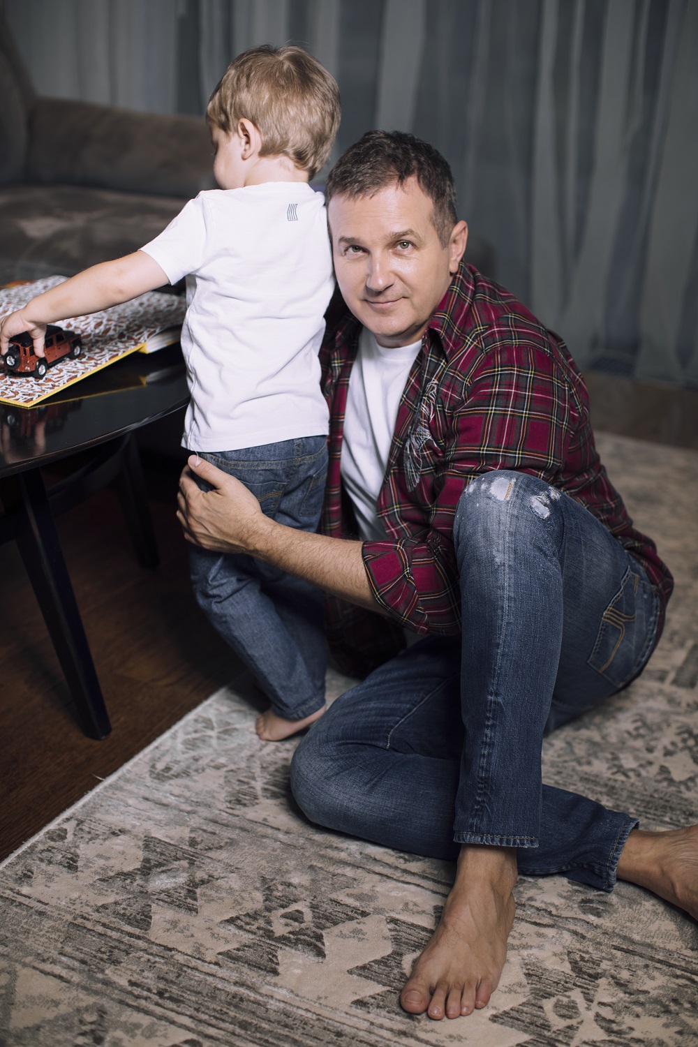 Юрий Горбунов показал  домашнее фото с сыном Ваней и поделился секретами воспитания