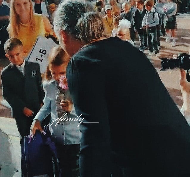 Мамина копія: з'явилися унікальні фото і відео з сином Зеленського