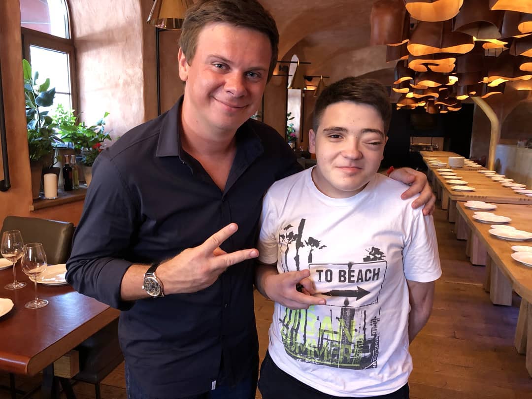 Благодійний проект Дмитра Комарова #ЧашкаКофе зібрав 38 мільйонів гривень і врятував життя 32 дітей