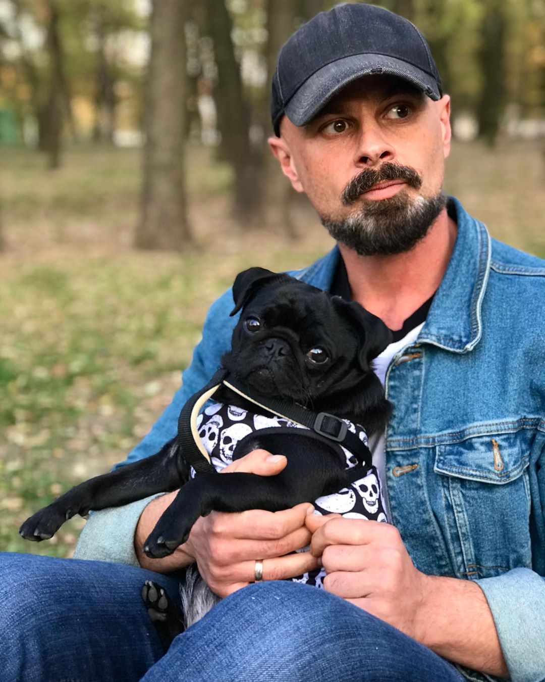 "Я в нее вцепился": экс-участник Танцев со звездами 2019 рассказал о молодой жене