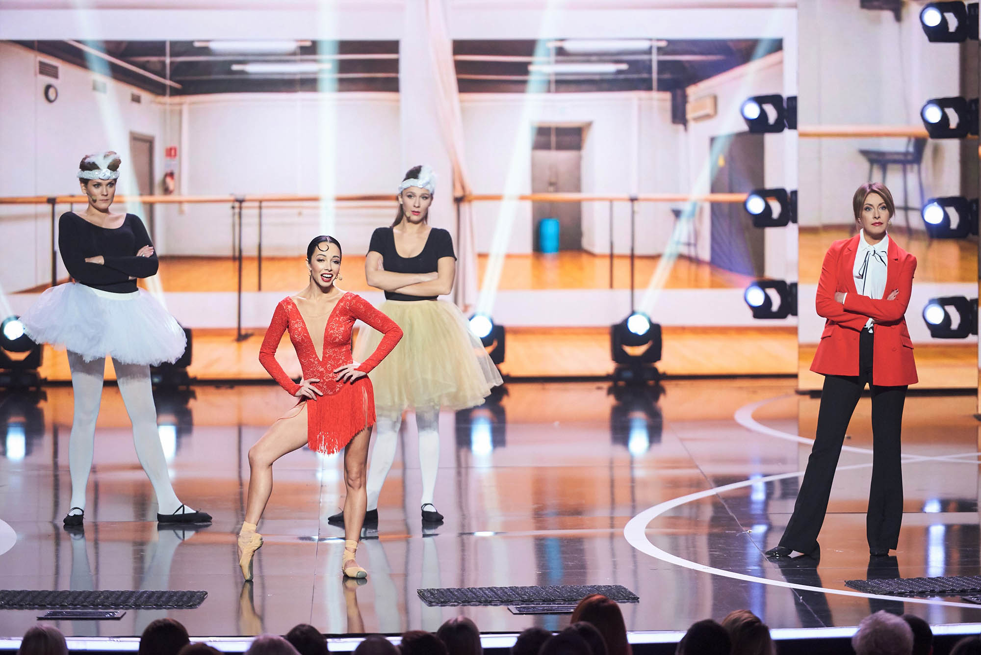 Смотрела на курицу-гриль: Елена Кравец жестко отомстила Екатерине Кухар