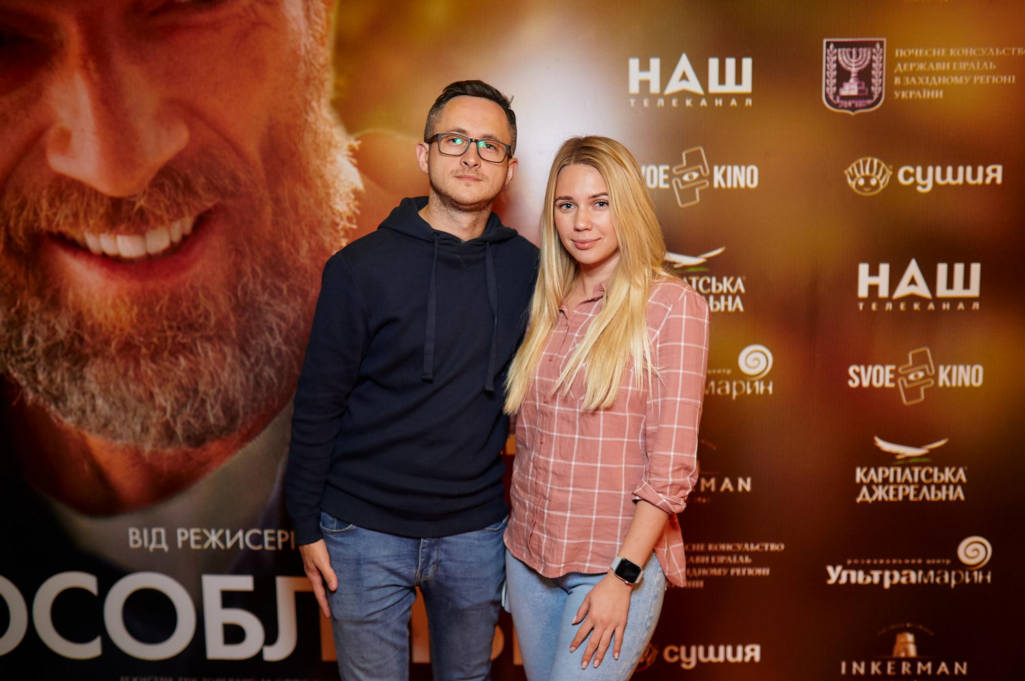 Василь Вірастюк, Марія Бурмака, VIVIENNE MORT на прем'єрі фільму «Особливі» з Венсаном Касселем у головній ролі