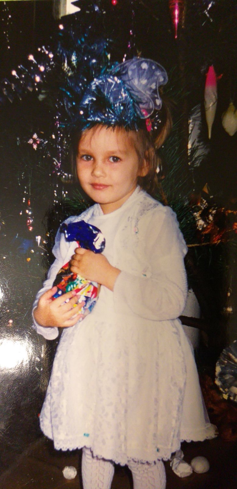 Понизили до Сніжинки: Олена Кравець та актриси "Жіночого Кварталу" показали, кого грали в дитинстві (унікальні фото)