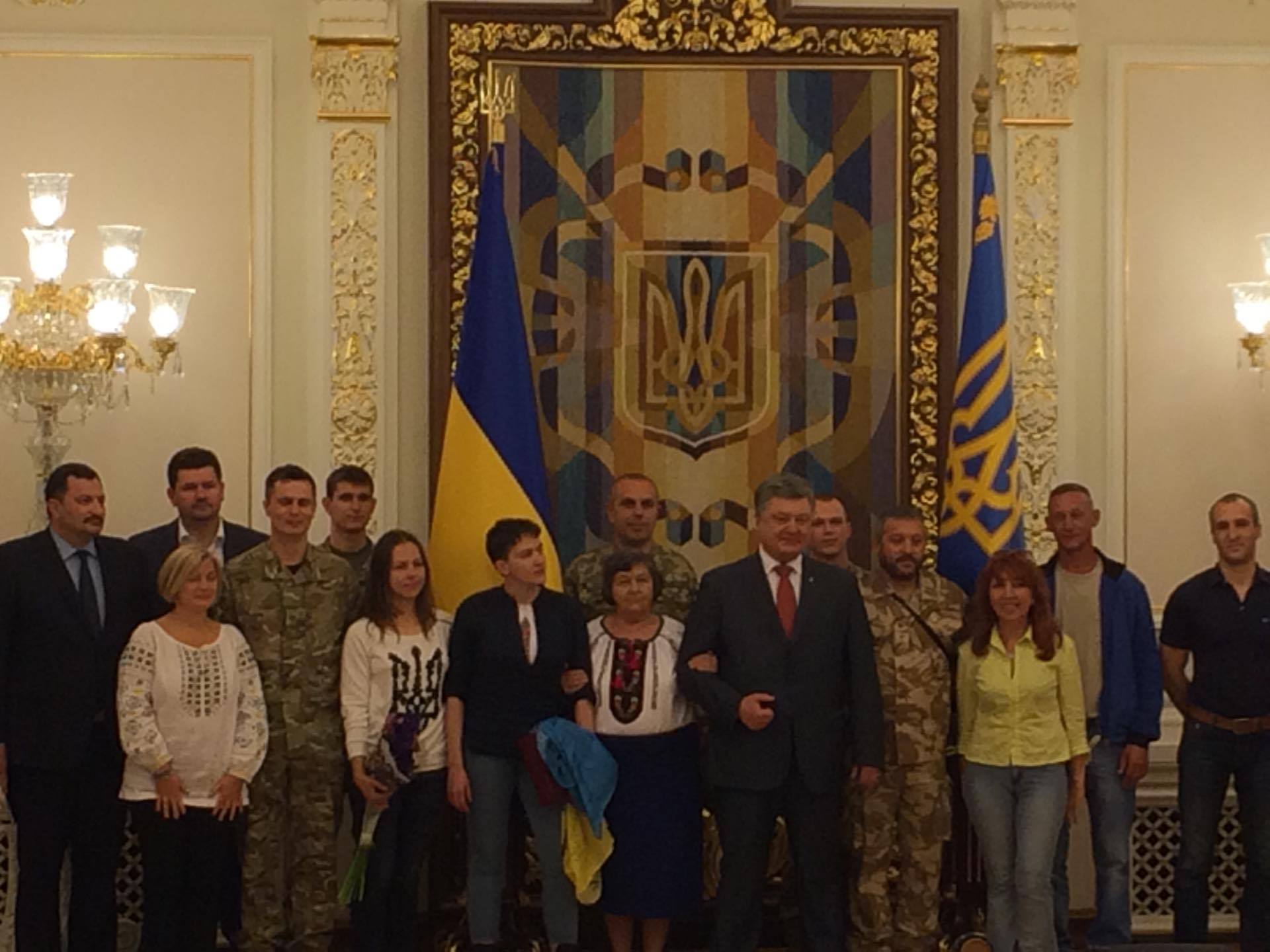 Фото: Савченко вернулась в Украину