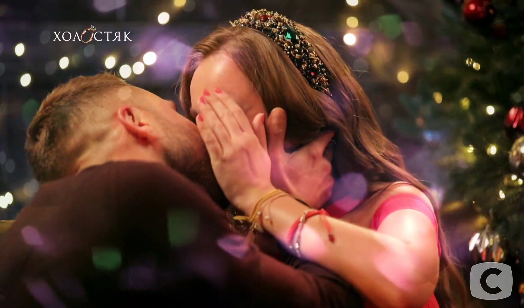 Холостяк-10 восьмий випуск: Аліна відправиться на перше побачення з Максом Михайлюком