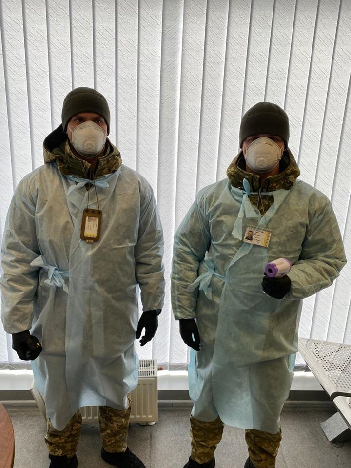 В аеропорту "Київ" пасажирів з Італії перевіряє епідеміолог