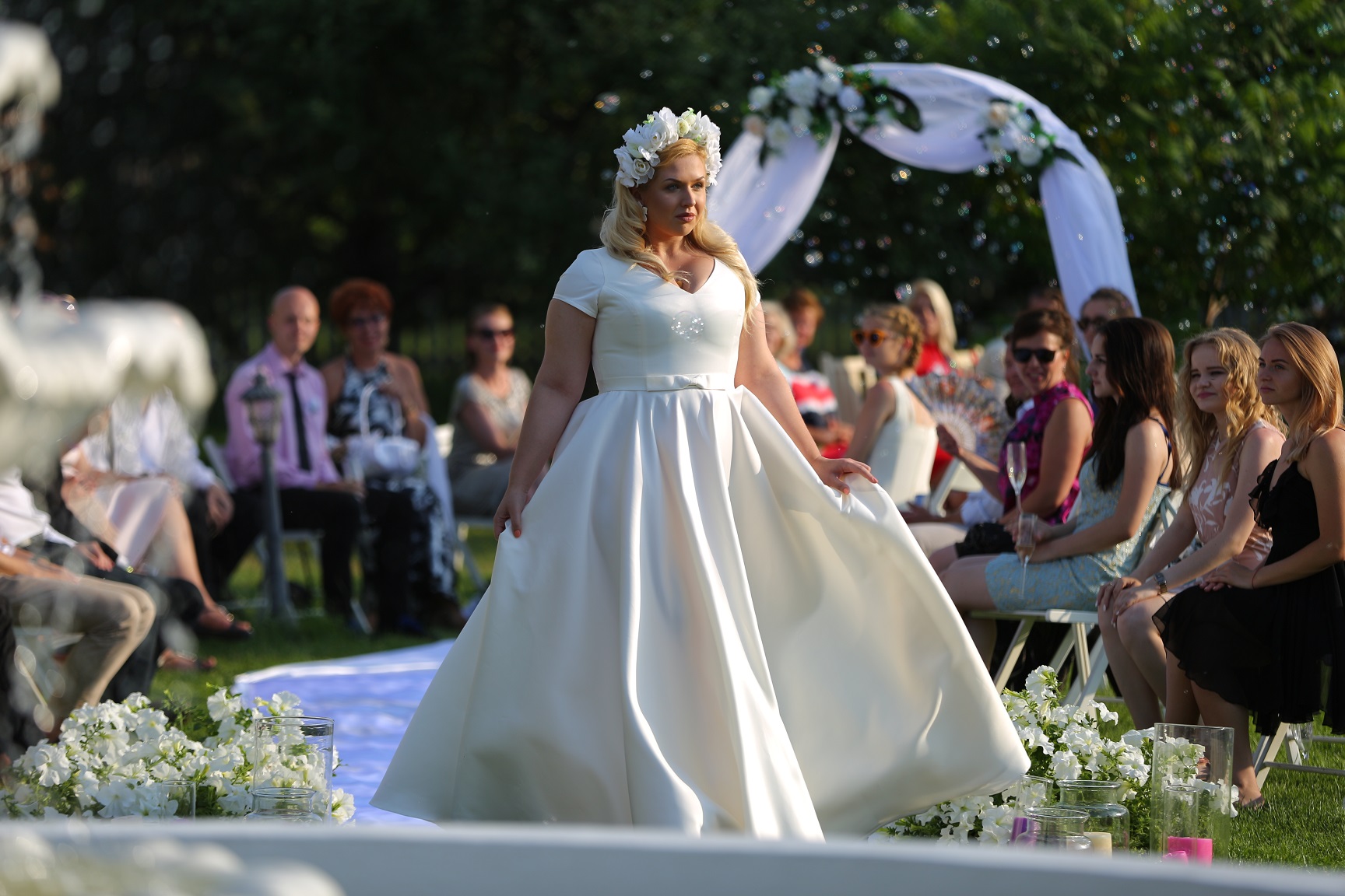 Модель XL: 2 сезон 4 випуск дивитися онлайн