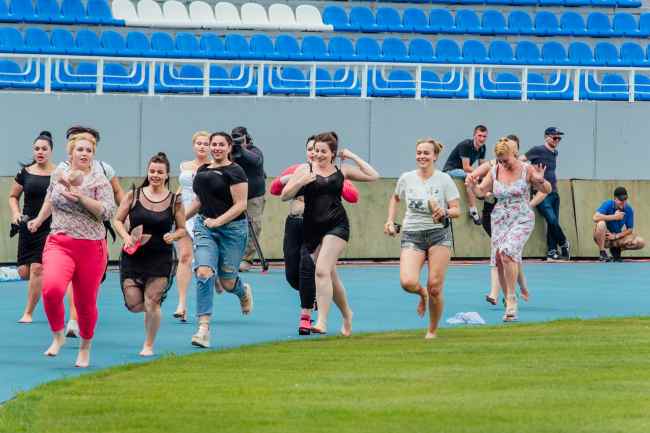 Модель XL: 2 сезон 3 выпуск смотреть онлайн