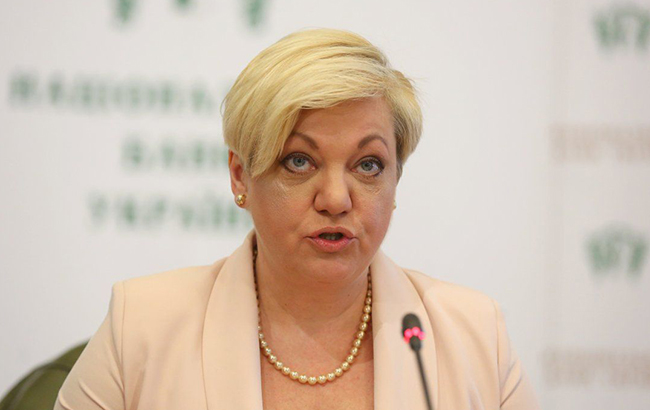 У Києві згорів дотла автомобіль невістки Гонтарєвої: подробиці інциденту (відео)