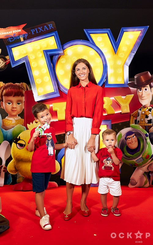 Історія іграшок 4: зіркові гості прем'єри анімаційного пригоди (фото)