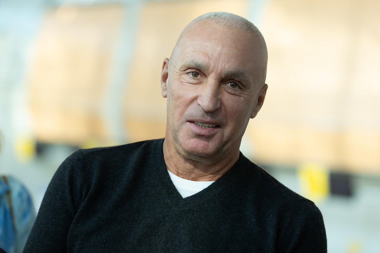 Ярославський: замість розмов про новий аеропорт у Дніпрі можна було вже рік його будувати