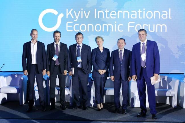 Украина в новом мире: путь к успеху