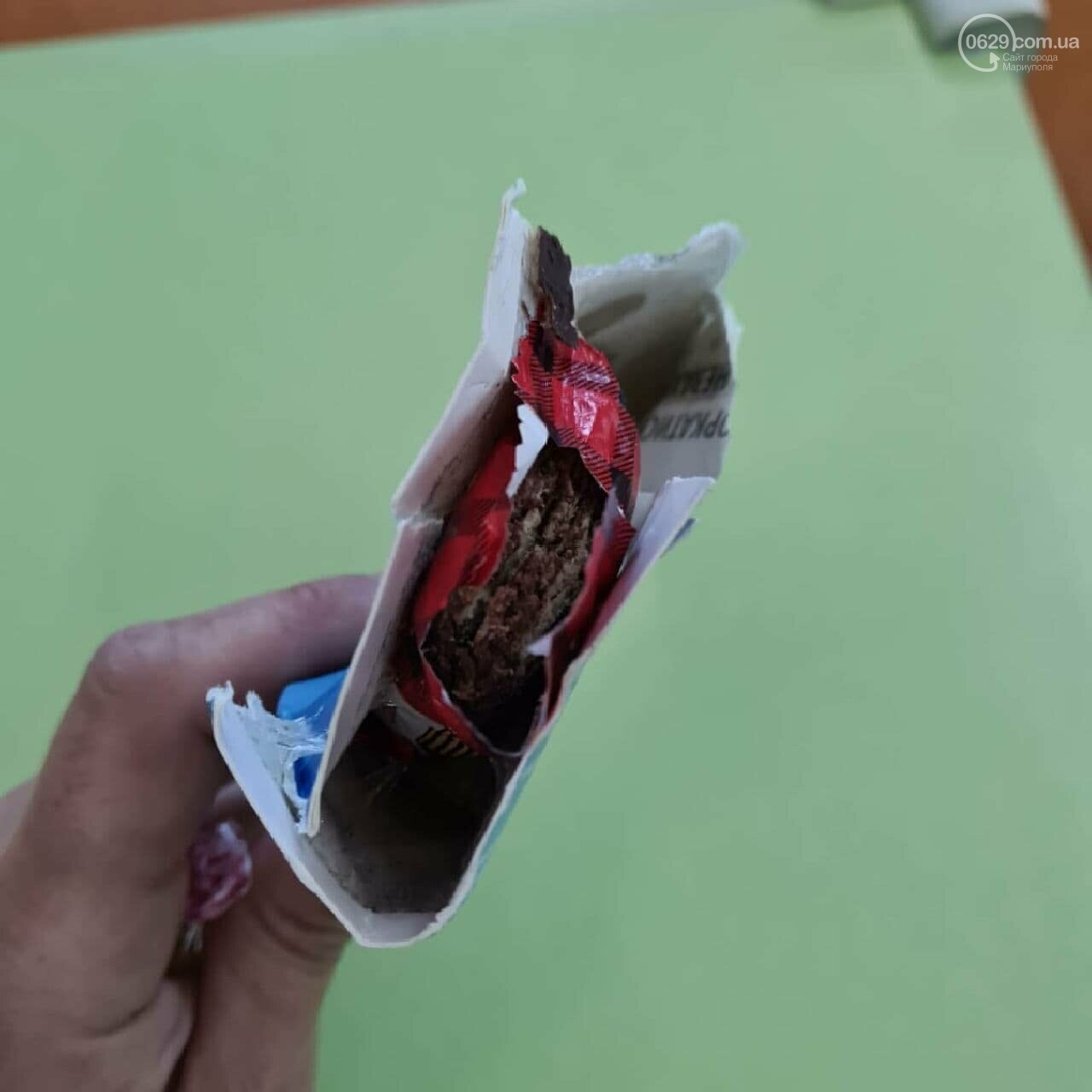 У Маріуполі в ТРЦ дитина знайшла і з'їла засіб від гризунів, який прийняла за цукерку