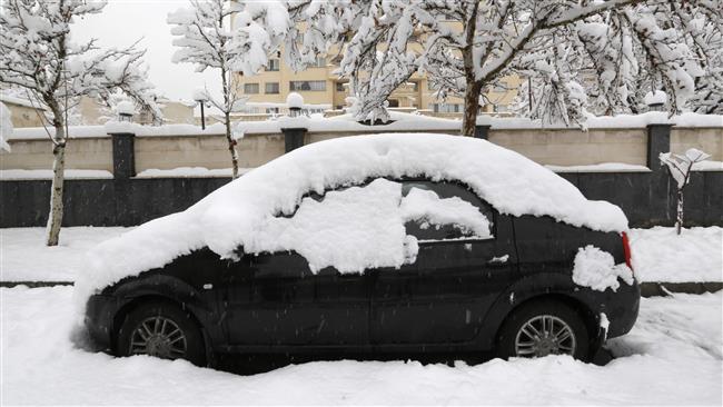 Снігопад в Ірані засипав Тегеран і порушив транспортне сполучення