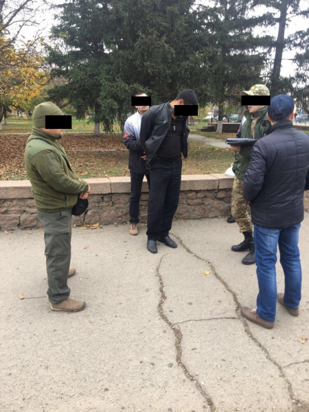 У Миколаївській області на хабарі затримали слідчого поліції