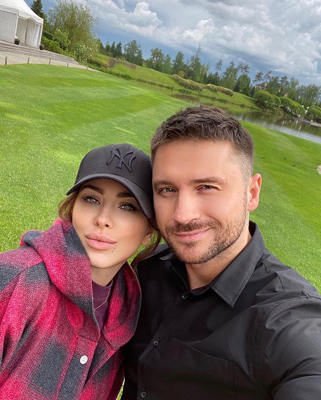 Как же я скучал: Ани Лорак и Сергей Лазарев взбудоражили сеть нежным селфи