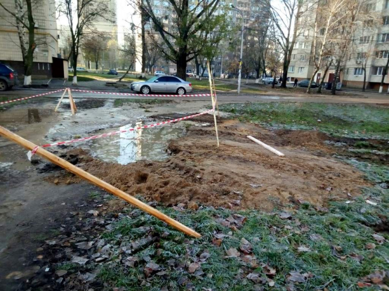 У Києві внаслідок аварії без водопостачання залишились 7 багатоповерхових будинків