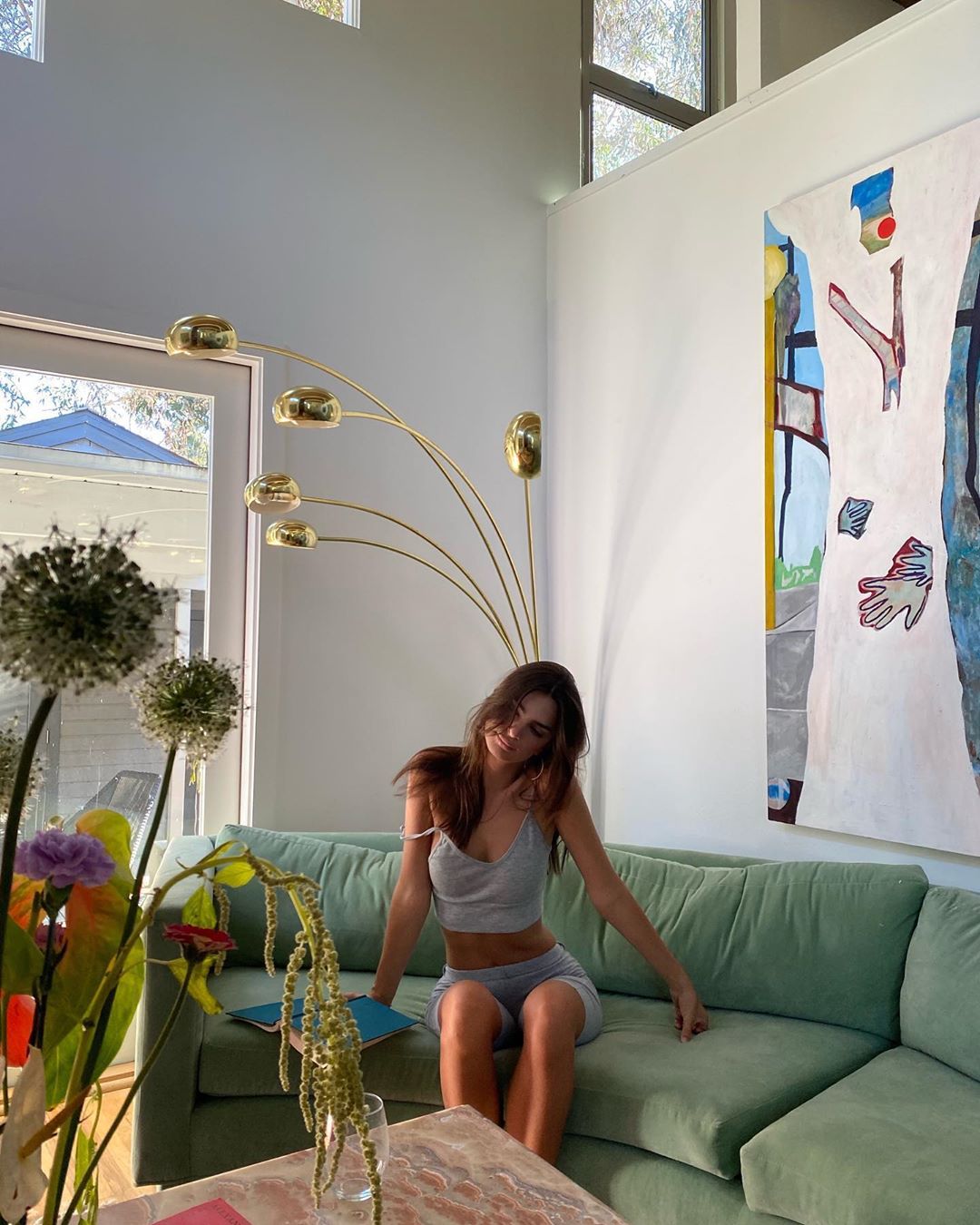 Идеальная семья: Эмили Ратаковски показала редкие домашние кадры с любимым мужем