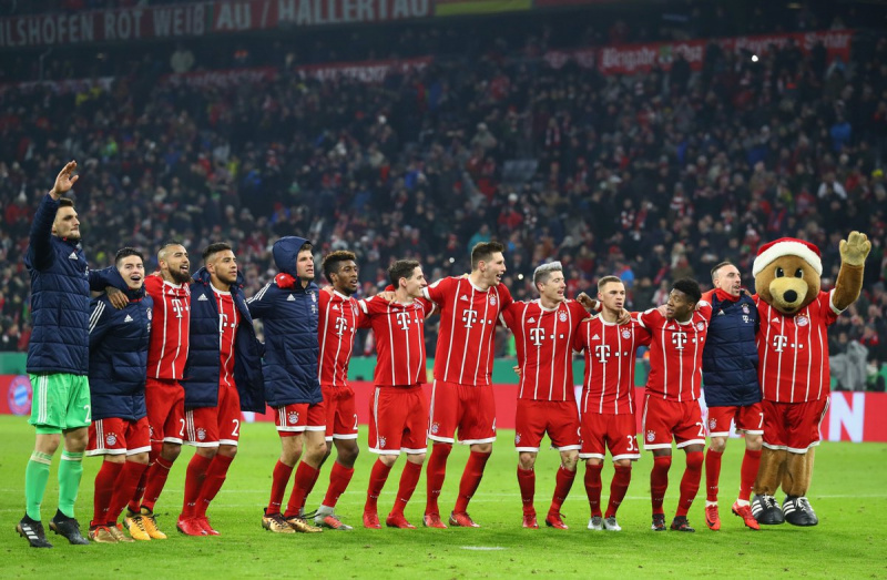 Бавария - Боруссия Д 2-1: видео голов и обзор матча