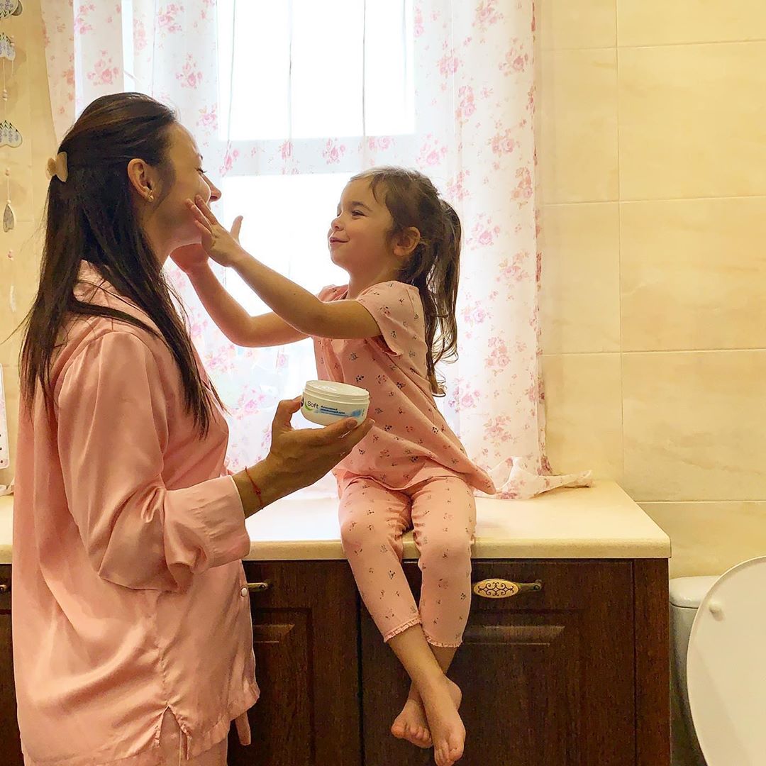 Догляд за тілом під час вагітності: поради Ілони Гвоздьової