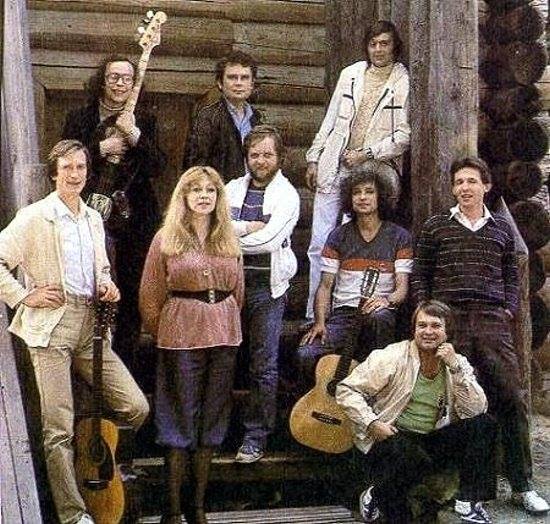 Помер знаменитий співак, виконавець культових радянських хітів (відео)