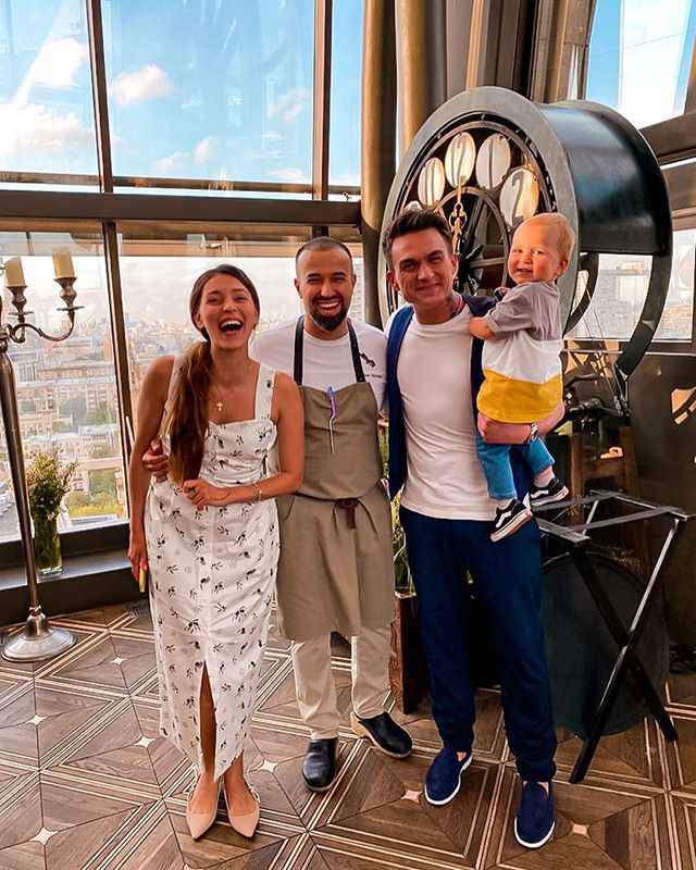 Найщасливіша людина: Топалов зворушив сімейним кадром з Тодоренко і підрослим синочком