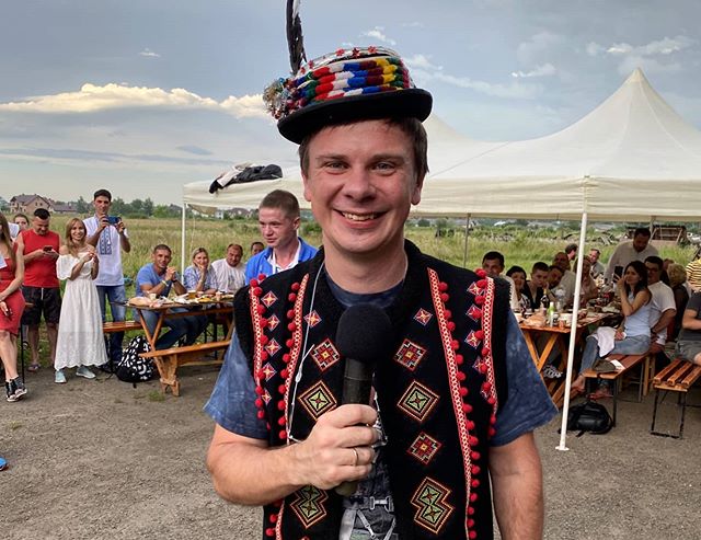 Это было волшебно: Дмитрий Комаров очаровал спонтанным путешествием с женой на Прикарпатье