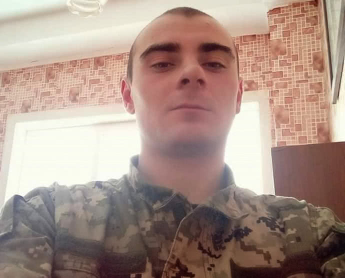 Обстрел под Павлополем: появились имена погибших бойцов ООС