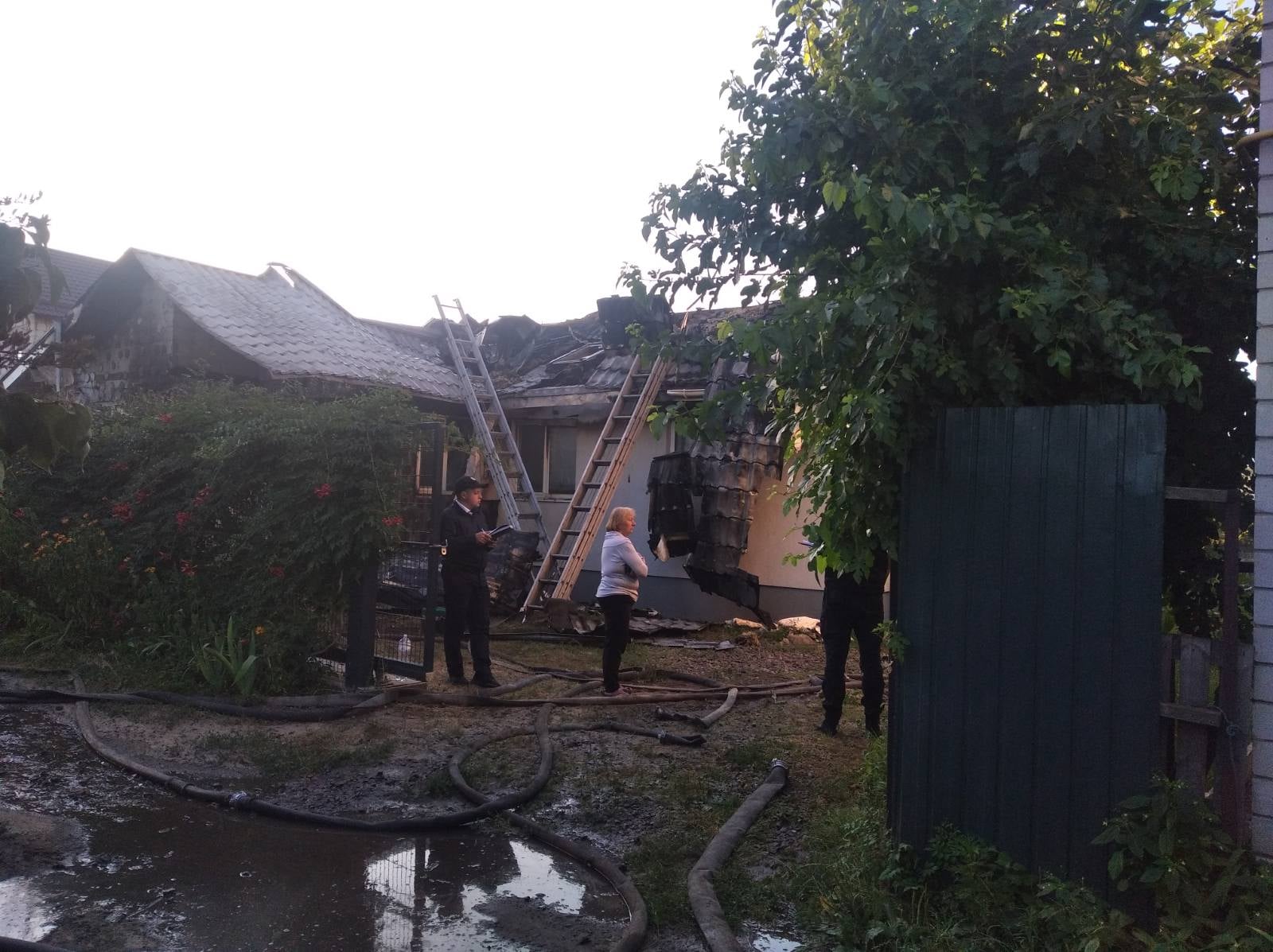 У Києві підпалили будинок антикоррупціонеру: спалахнув, як сірник