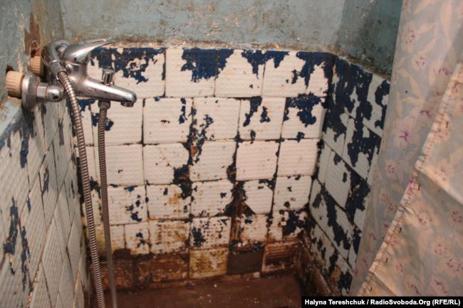 Я не буду бігати за кожним: у Дрогобичі розгорається скандал з мешканцями зруйнованого будинку