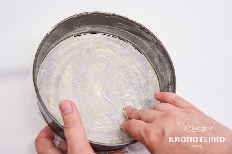 Клопотенко дал рецепт нежнейшей творожной запеканки с бананом: она сведет вас с ума!