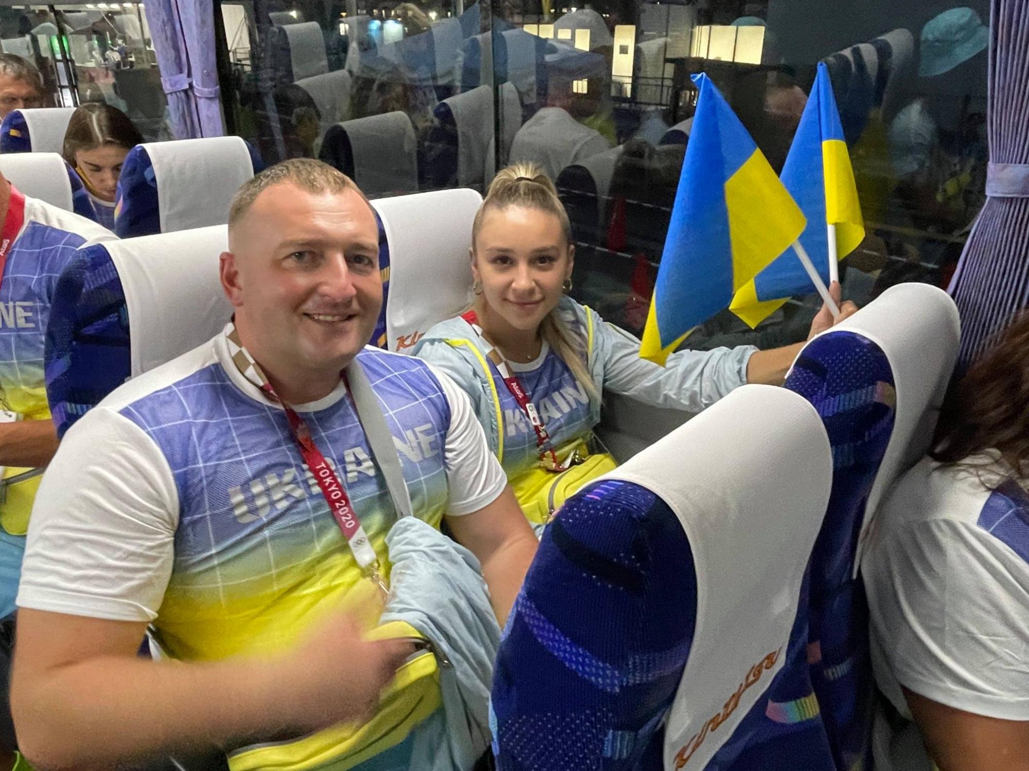 Українські спортсмени взяли участь в церемонії закриття Олімпіади 2020: яскраві фото з Токіо