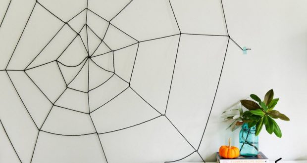 Как необычно и ярко украсить свою комнату к Хэллоуину: топ-7 идей