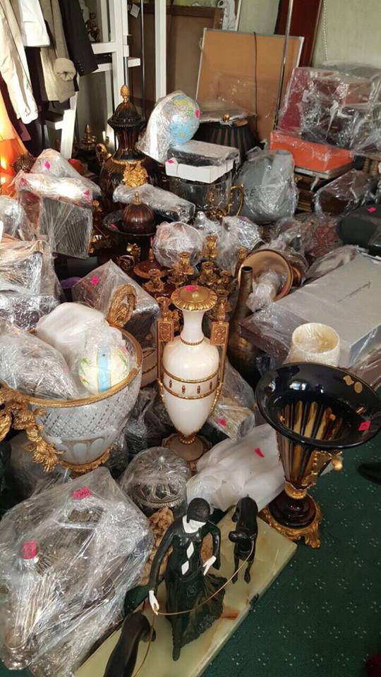 изъятые ценные и антикварные вещи у Клюева