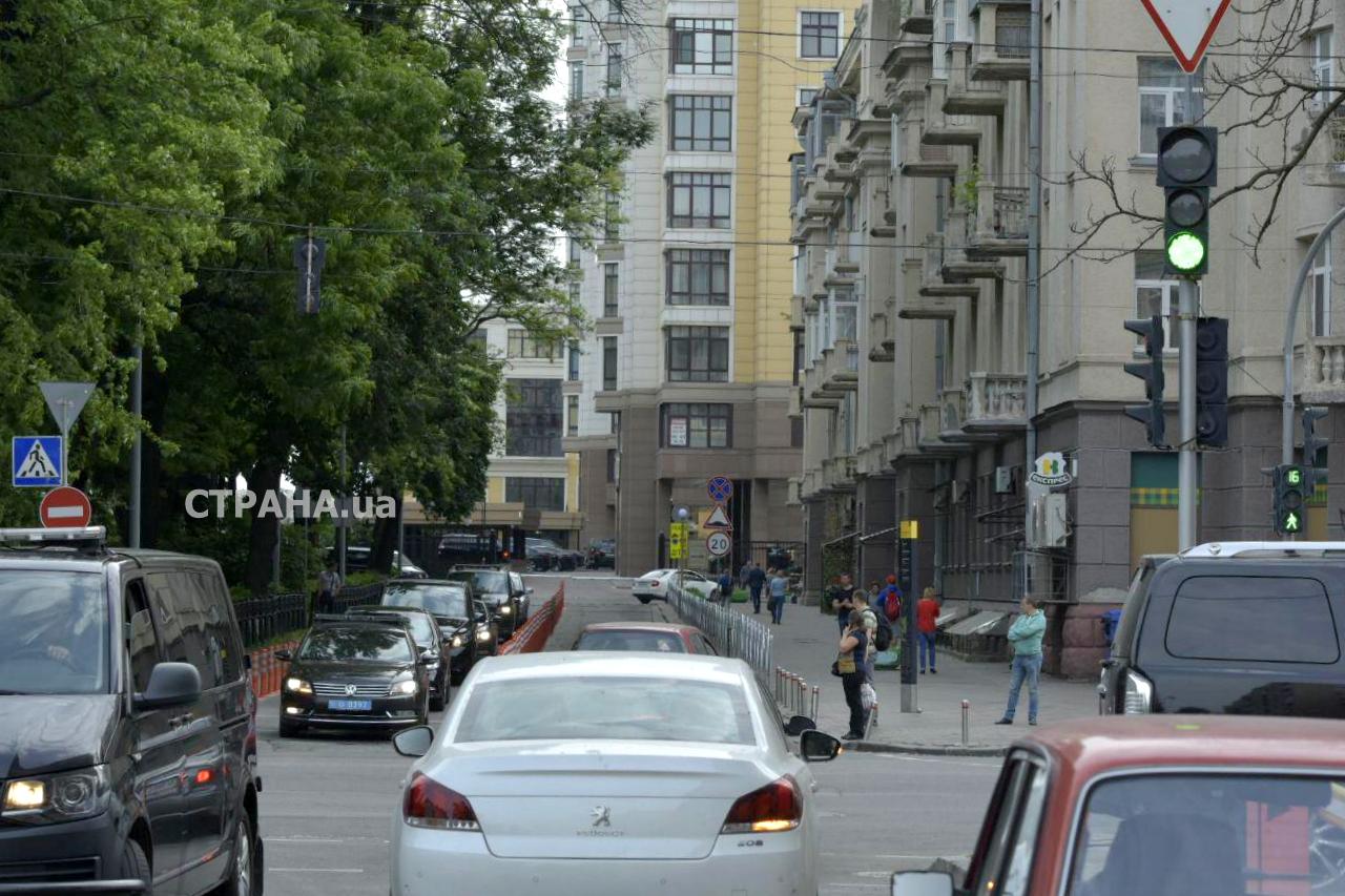 Кортеж Зеленського: на чому їздить президент України(фото)