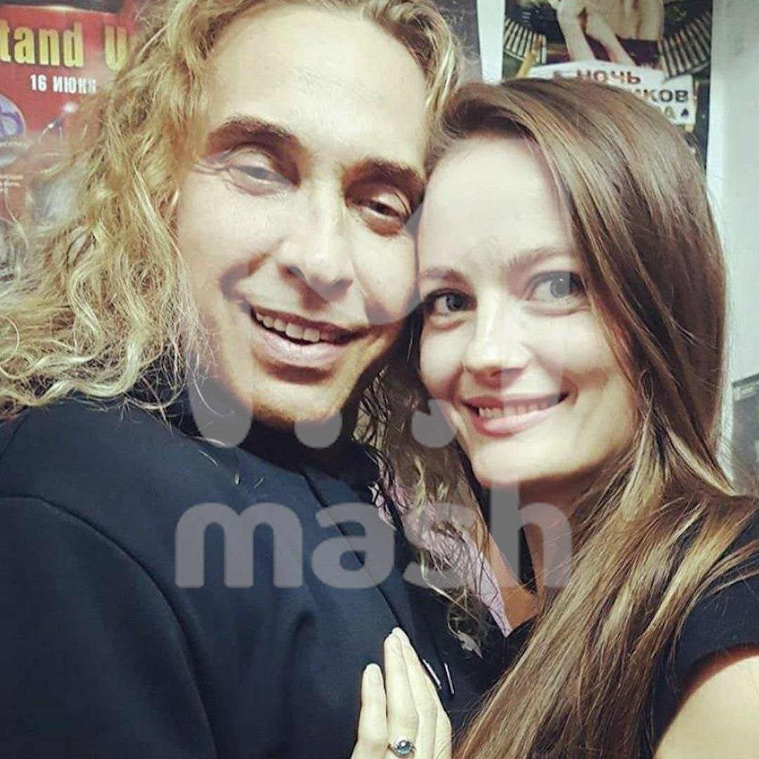 З'явилися фото вагітної "пасії" Тарзана, яка вкрала у Корольової 5 млн