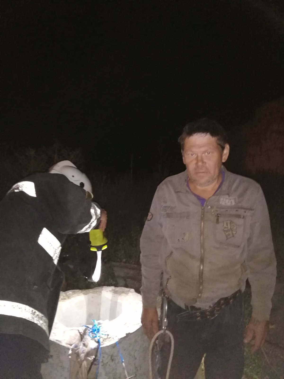 Спасал котенка: под Одессой мужчина упал в колодец