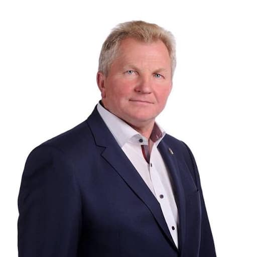 Под Тернополем топ-чиновник "зарядил" кулаком в лицо женщине: пугающая тенденция