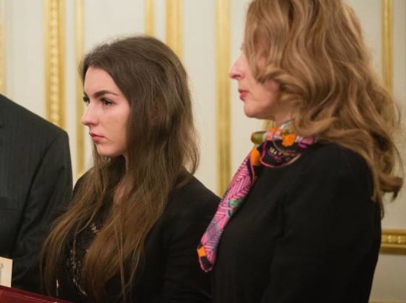 Как сейчас выглядит и чем занимается дочь Кузьмы Скрябина (фото)