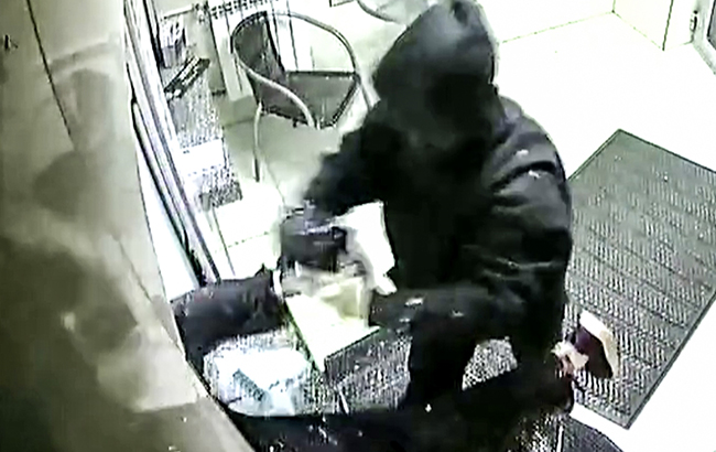 В Польше задержали двух украинцев за ограбление пункта обмена валюты