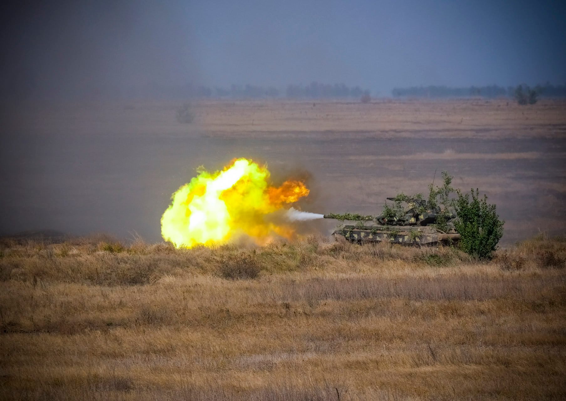 Українські та британські десантники відпрацювали штурм населених пунктів: фото і відео навчань