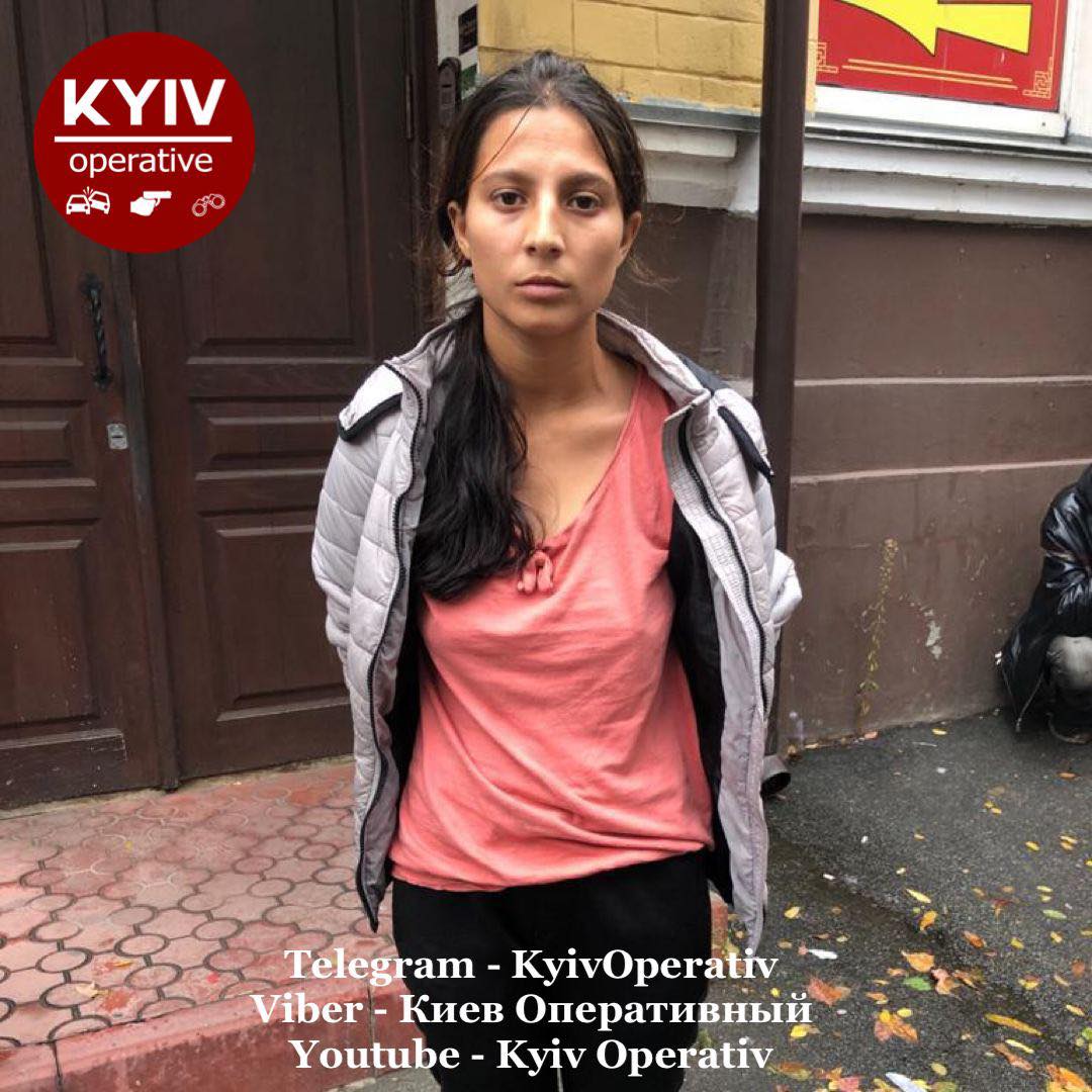 Одна отвлекает, другая прикрывает, третья крадет: в Киеве поймали банду воровок