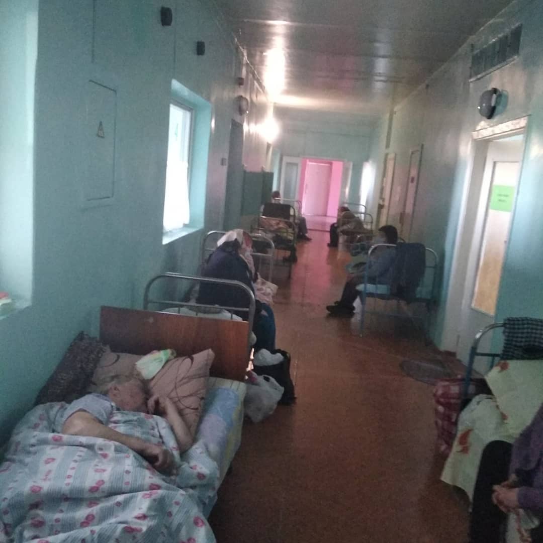 Капельницы подсвечивают телефонами: стало известно об &quot;ужасах&quot; больниц Харькова